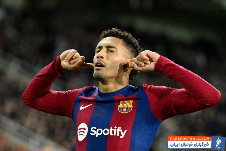 رافینیا اجازه جدایی از بارسلونا را ندارد