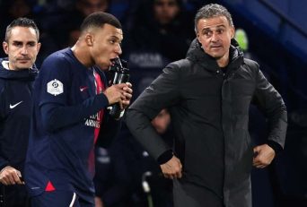 پاری سن ژرمن ؛ لوئیس انریکه : درخشش امباپه اتفاقی عادی شده است