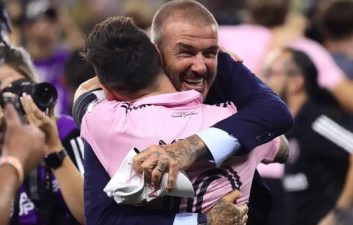 بکام ؛ صدف گردن غازی غذای مورد علاقه دیوید بکام در اسپانیا