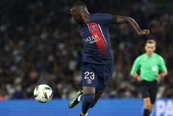 انریکه ؛ بی اعتنایی انریکه به موانی باعث دلخوری ناصر الخلیفی