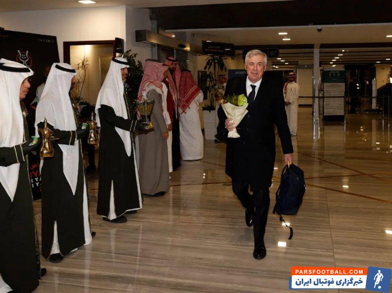 رئال مادرید ؛ اهدای پیراهن شماره 9 النصر از سوی مدران باشگاه به آنچلوتی 