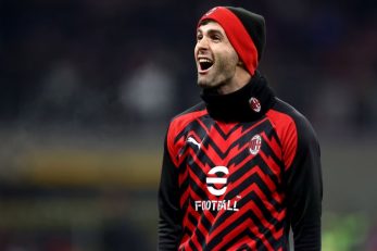 پولیشیچ ؛ چارلی دیویس : پولیشیچ فقط با فتج جام می تواند در میلان محبوب شود