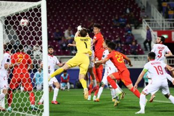 چین ؛ آفساید عجیب داور در دیدار چین برابر ازبکستان در جام ملت های آسیا