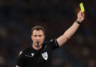 لیگ قهرمانان ؛ فلیکس زوایر از آلمان داور دیدار ناپولی و بارسلونا در لیگ قهرمانان اروپا