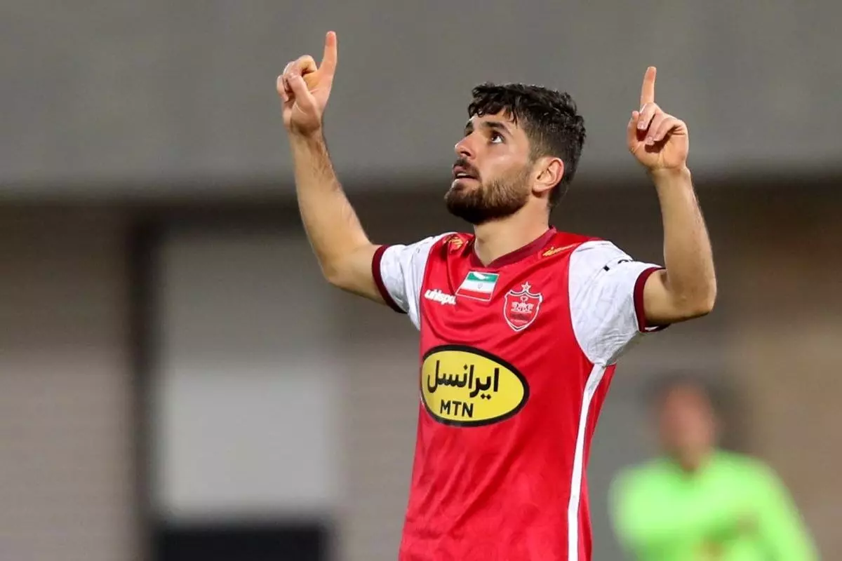 عمری ؛ رضا درویش مدیرعامل پرسپولیس : پیگیر شکایت از محمد عمری هستیم