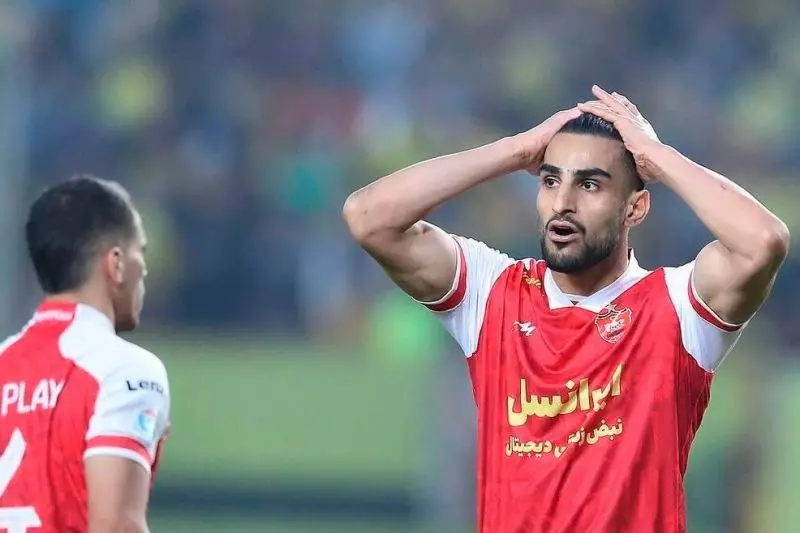 شهاب زاهدی تا پایان فصل اجازه جدایی از پرسپولیس را ندارد