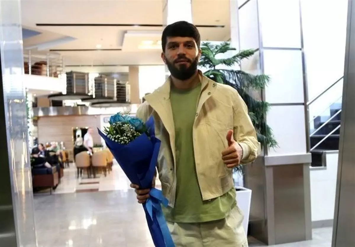 جلال الدین ماشاریپوف با عقد قراردادی راهی استقلال شد