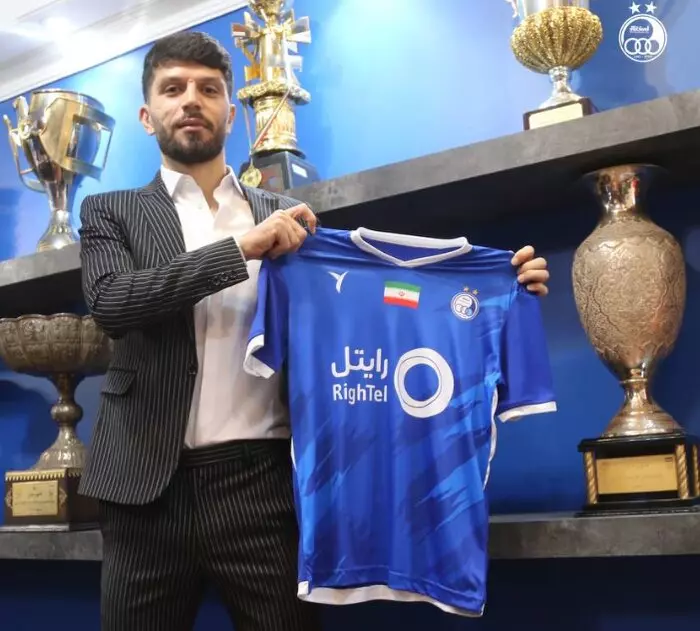 جلال الدین ماشاریپوف با عقد قراردادی راهی استقلال شد