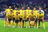 الهلال ؛ دلداری رامین رضاییان به پیام نیازمند پس از پایان دیدار برابر الهلال