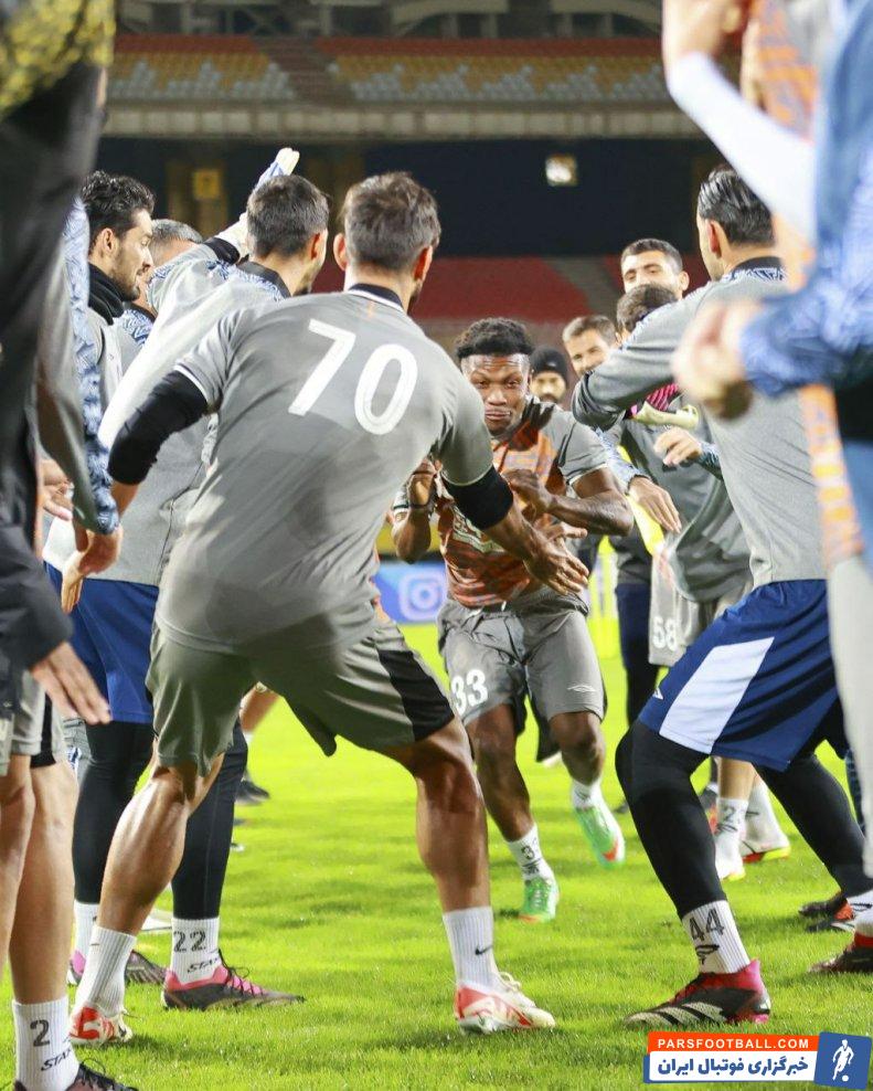 سپاهان ؛ بدن ورزیده عیسی عباس خرید جدید سپاهان در تمرینات