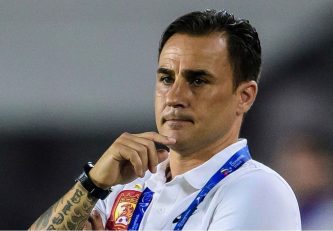 کاناوارو : امیر رحمانی را روی گل بارسلونا مقصر بود