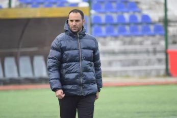 برهانی ؛ یک باخت و دو تساوی حاصل کار سه بازی شهرداری آستارا تحت هدایت برهانی