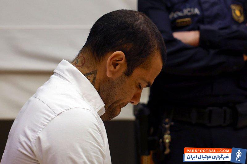 آلوز ؛ اضافه شدن نام دنی آلوز به جمع اسطورههای باشگاه بارسلونا