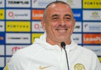 ناپولی به دنبال مذاکره با رانچسکو کالزونا