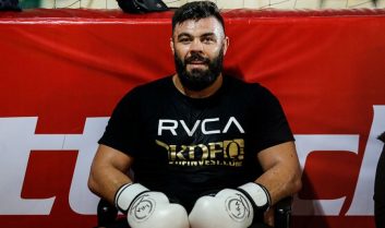 اکبری ؛ امیر علی اکبری ستاره ایران در رشته MMA : در روز شش وعده غذا می خورم