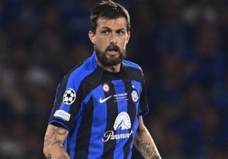 آچربی ؛ توهین نژاد پرستانه آچربی بازیکن اینتر به ژوان ژسوس