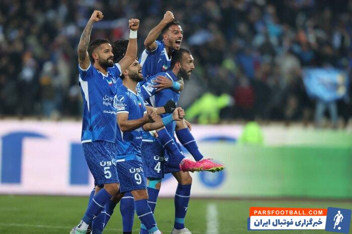 مهدی هاشمینسب در تمرینات استقلال حضور فعالی دارد