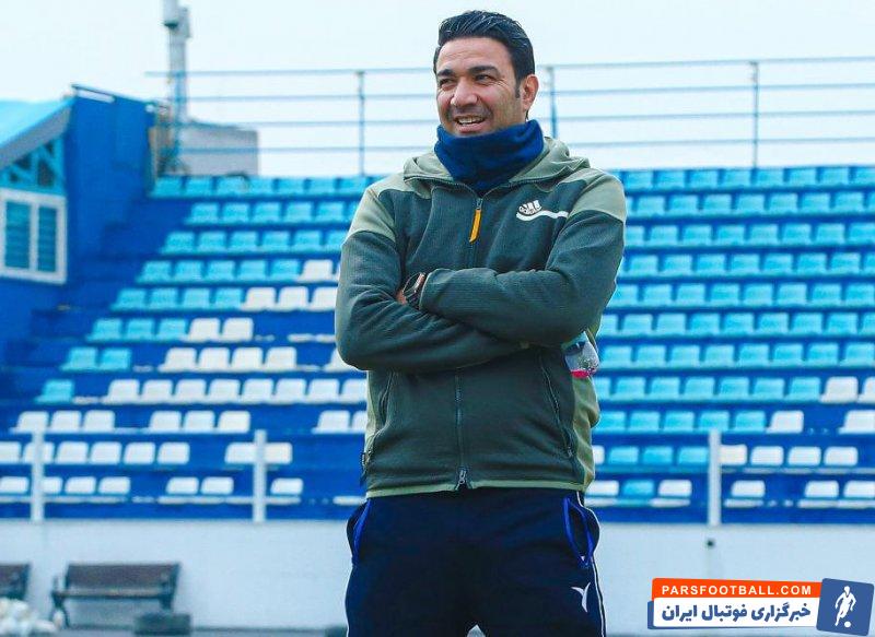 استقلال ؛ دو هوادار عضو جامعه سندروم دان استقلال در تمرین این تیم