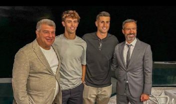 بارسلونا ؛ جلسه لاپورتا با ژرژ مندس ایجنت ژوائو کانسلو، ژوائو فلیکس و آلخاندرو بالده