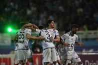 بهمن طهماسبی : جواد نکونام فشار را از روی استقلال بردارد