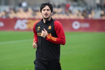 آزمون ؛ لبخند روی لب سردار آزمون در تمرین آ اس رم