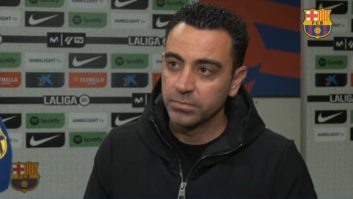 ژاوی سرمربی بارسلونا : باید تا پایان فصل برای قهرمانی با رئال بجنگیم