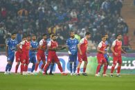 اردلان آشتیانی : پرسپولیس خیلی قوی‌ تر از استقلال است