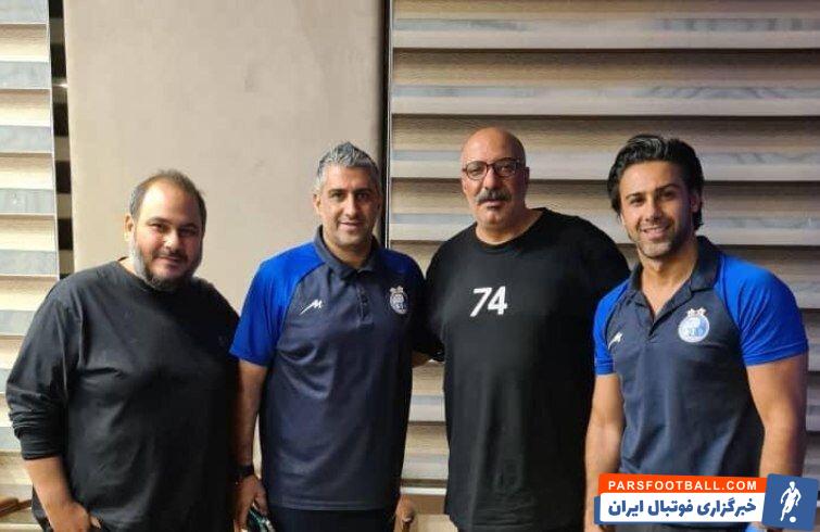 عکس| علاقه شدید رضا داوودنژاد به استقلال و فرهاد مجیدی