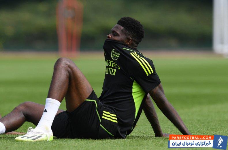 آرسنال ؛ ادی انکتیا، ریس نلسون، توماس پارتی و آرون رمزدیل در فهرست فروش آرسنال