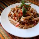 در این مطلب، طرز تهیه سالاد ماکارونی سالم و رژیمی برای فوتبالی ها را فرا خواهید گرفت.