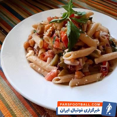 در این مطلب، طرز تهیه سالاد ماکارونی سالم و رژیمی برای فوتبالی ها را فرا خواهید گرفت.