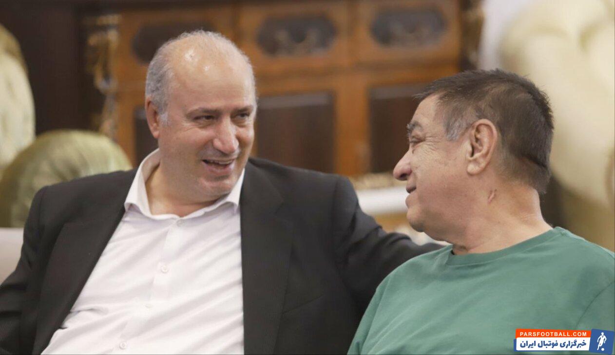 عکس| ملاقات تاج با پیشکسوت فوتبال ایران
