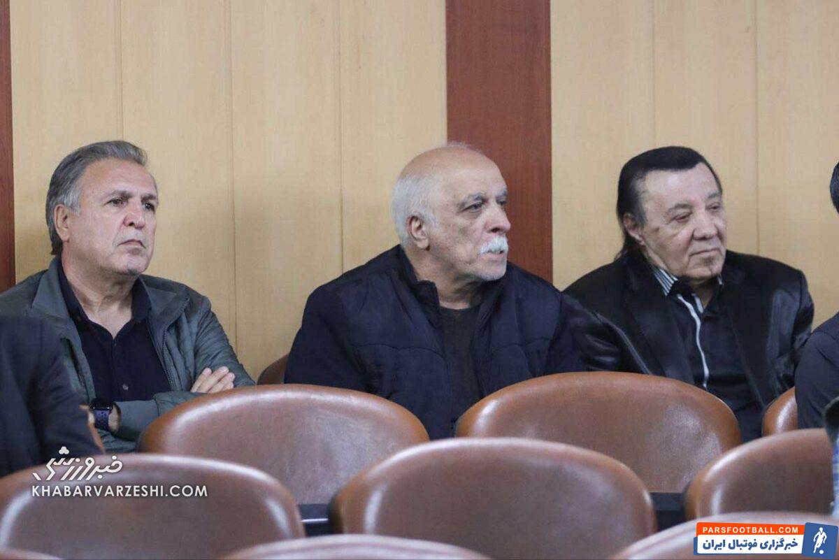 زرینچه در مراسم درگذشت پسر غفور هاشمی