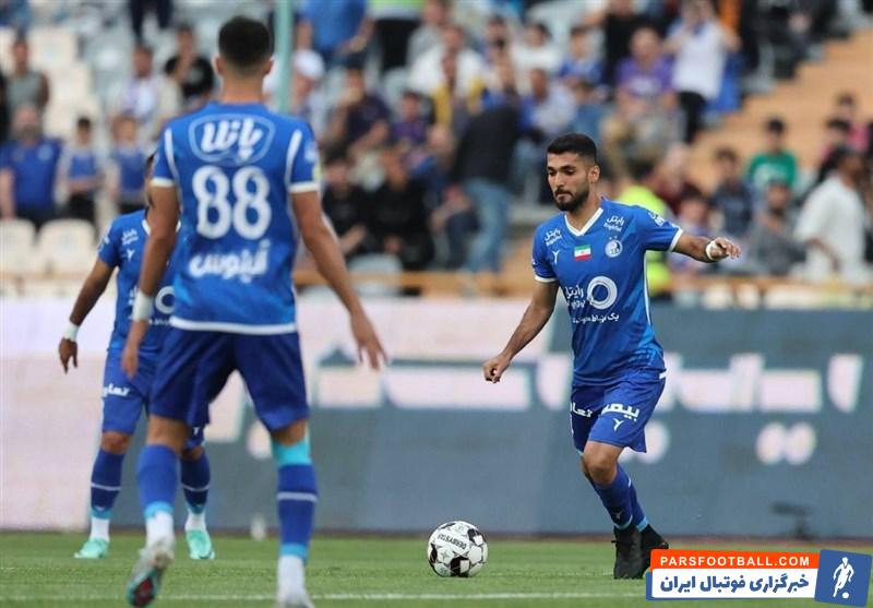 منصور رشیدی : استقلال در بازی با شمس آذر نصف جان مان کرد