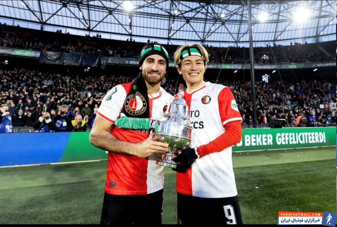 عگس| قاب یادگاری علیرضا جهانبخش با دوست آسیایی