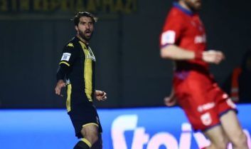 کریم انصاریفرد به دلیل محرومیت دیدار تیمش را از دست داد