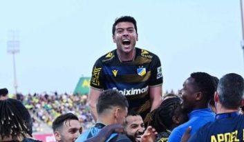 آپوئل با درخشش ستاره استقلالی مقابل حریفش به برتری رسید