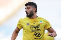 میلاد زکی‌پور در نقش تدافعی تر در تیم فوتبال سپاهان