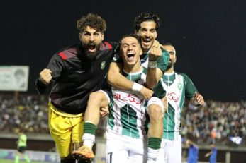 خیبر ؛ خوشحالی رضا مهاجری سرمربی خیبر خرم آباد پس از برد برابر دریا بابل