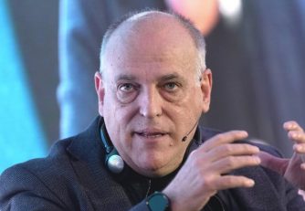 بارسلونا ؛ خاویر تباس، رئیس لالیگا : حتی تکنولوژی گل و خط دروازه هم اشتباهاتی دارد