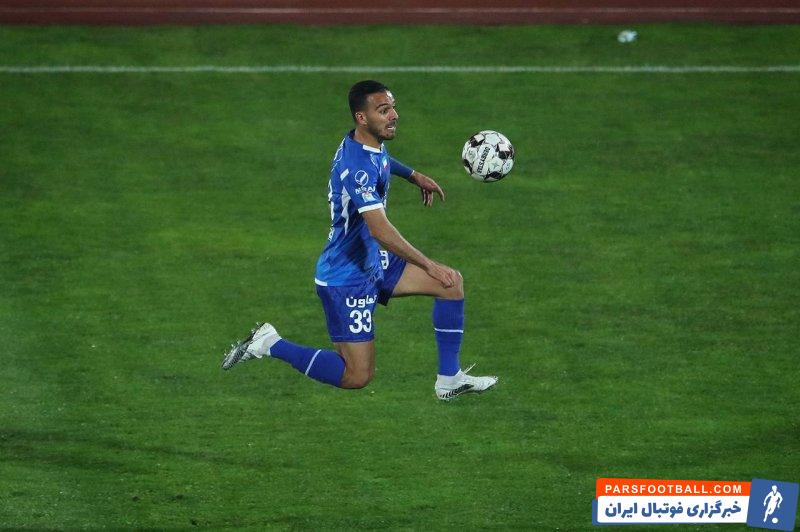 جلالی ؛ تمرین ابوالفضل جلالی بازیکن استقلال با دروازه های کوچک