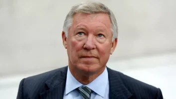 پیتربرو ؛ قهرمانی پیتربرو درEFL Trophy با مربی‌گری درن فرگوسن