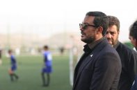 لیگ برتر ؛ حضور نیما نکیسا مدیرعامل باشگاه ذوب‌آهن در ورزشگاه فولادشهر