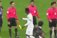 فوتبال ؛ کلیپ جالب از عاقبت دست ندادن بازیکنان به داور ها در فوتبال جهان