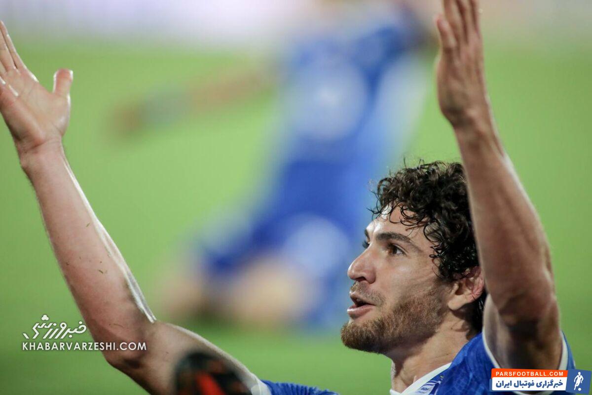 گل بلانکو بالاتر از سطح آسیا بود/ استقلال به این سادگی قید قهرمانی را نمیزند/ برد پرسپولیس فشار تیم نکونام را افزایش داد