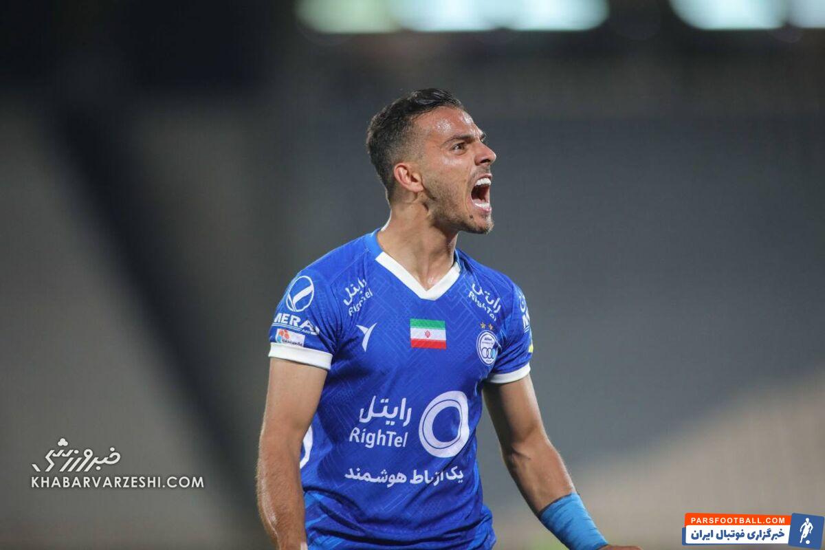 سبقت دروازه‌بان استقلال از ملی‌پوش پرسپولیس/ بیرانوند به دنبال کاپیتان تیم نکونام