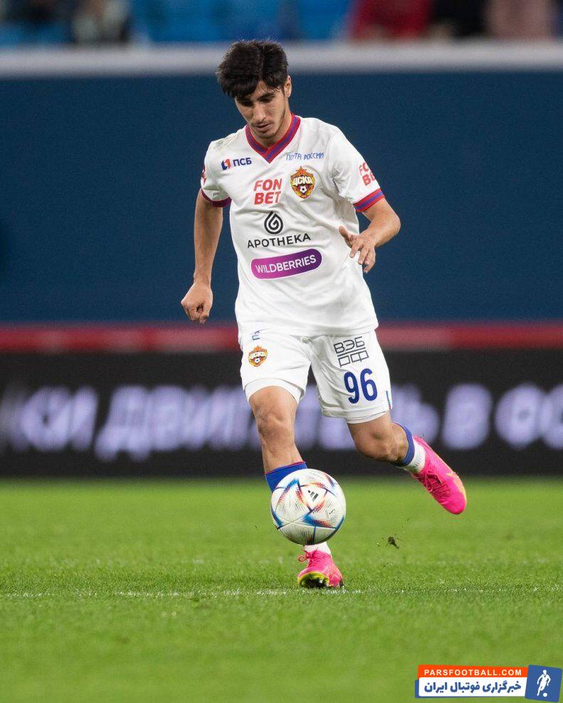 عکس| پدیده فوتبال ایران راه سردار را در پیش گرفت/ مثل آزمون در نزدیکی جام روسیه