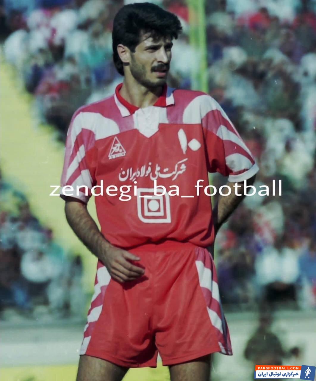 عکس| علی دایی با سیبیل خاص در لباس پرسپولیس