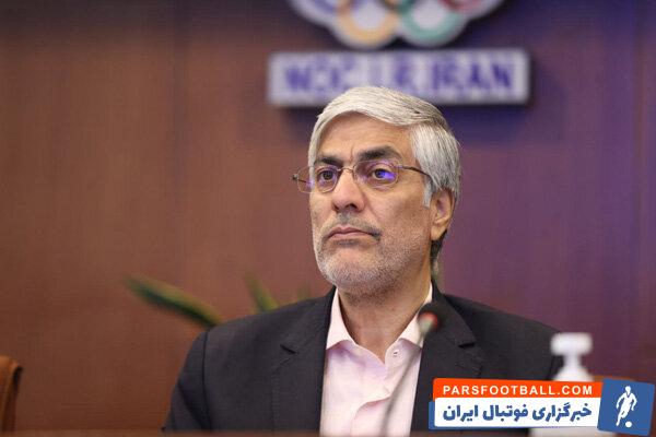 هاشمی ؛ حضور کیومرث هاشمی وزیر ورزش در منزل سردار شهید موسوی