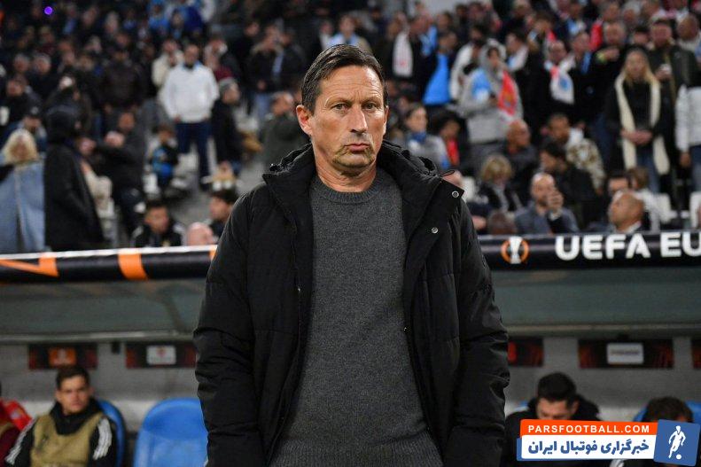 بایرن ؛ روجر اشمیت : در بنفیکا مشغول به کار هستم و عاشق شغلم هستم